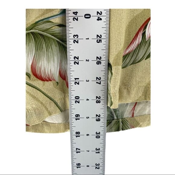 Vintage Mens Large Hawaiian Button Down Shirt with Wooden Buttons - Picture 3 of 4